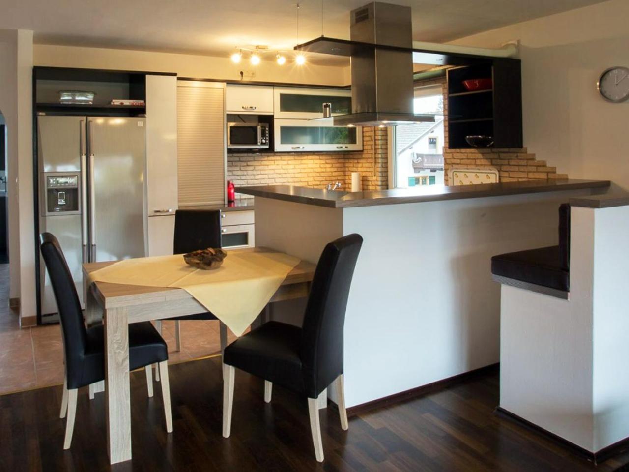 Bergspitze Apartment การ์มิช-พาร์เทนเคียร์เชน ภายนอก รูปภาพ